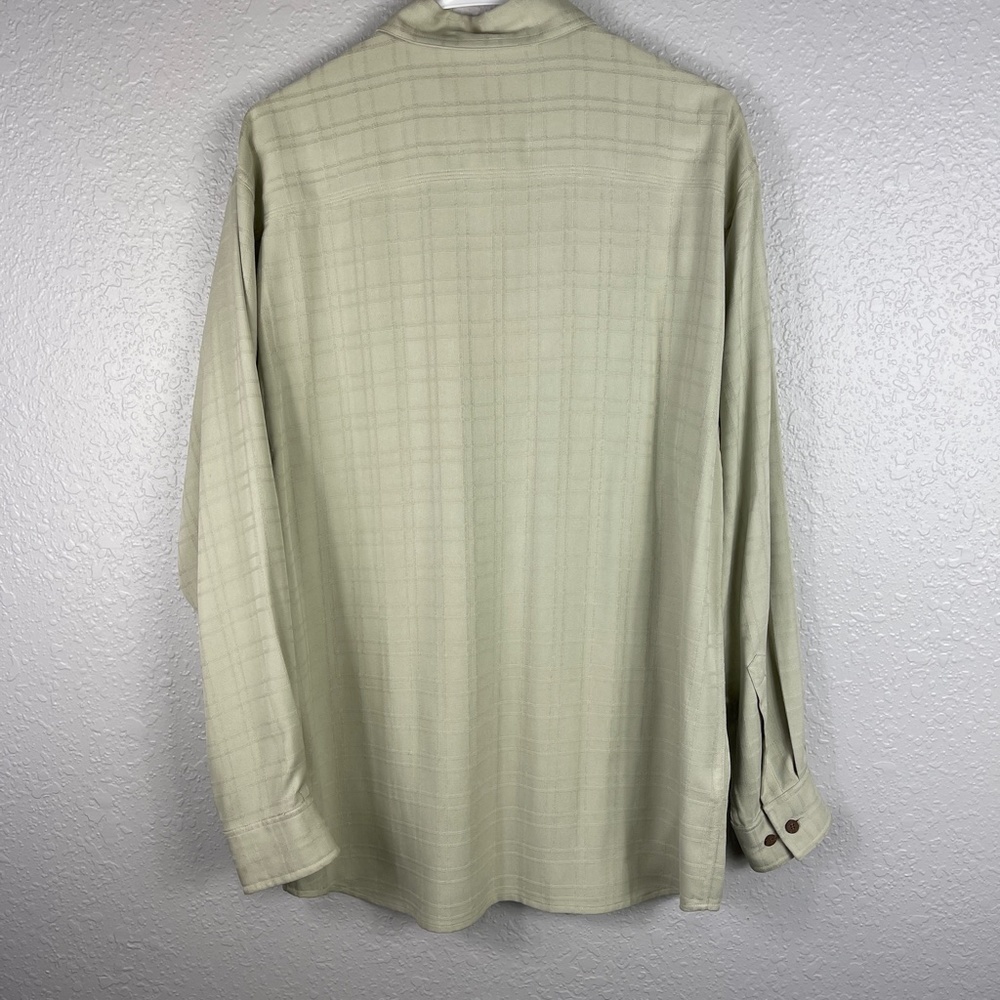 Men's Tommy‎ Bahama Light Olive green Dress Shirt - Picture 7 of 7